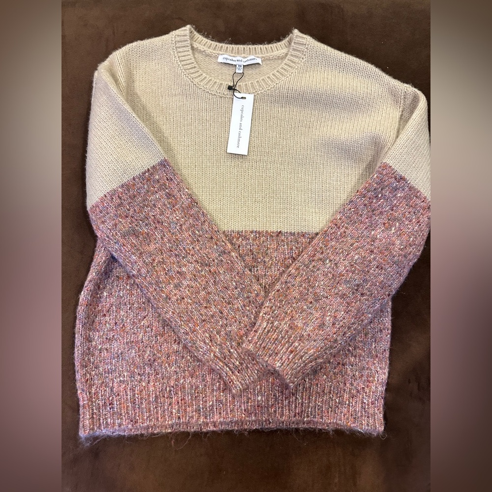 NWT. Cupcakes and cashmere sweater size XS. - Picture 3 of 5